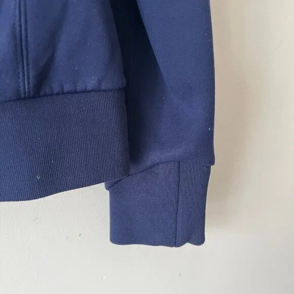 The North Face Hoodie in Navy Blue and Hot Pink Accent, Size M - Picture 10 of 14